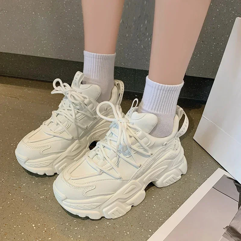 Sneakers Femme Plateforme Blanches - Compensées Cuir Casual Tendance